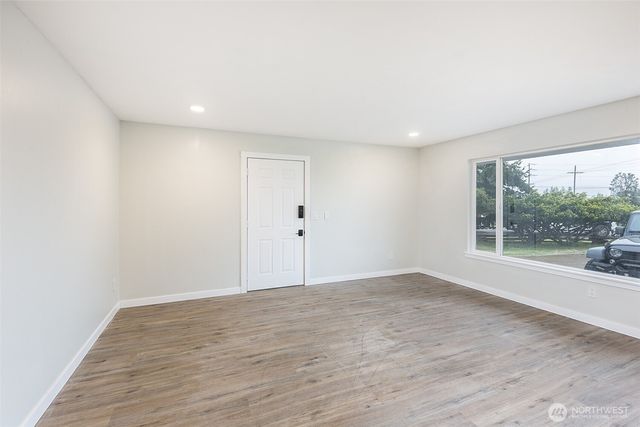 11 Stone Road, Sequim, WA 98382