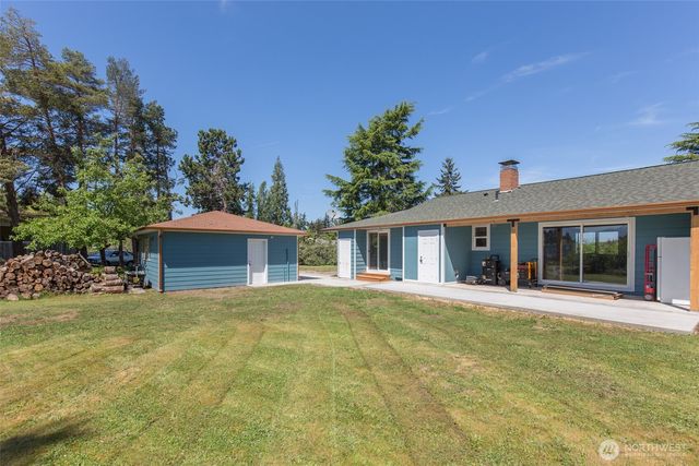 11 Stone Road, Sequim, WA 98382