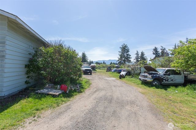 11 Stone Road, Sequim, WA 98382