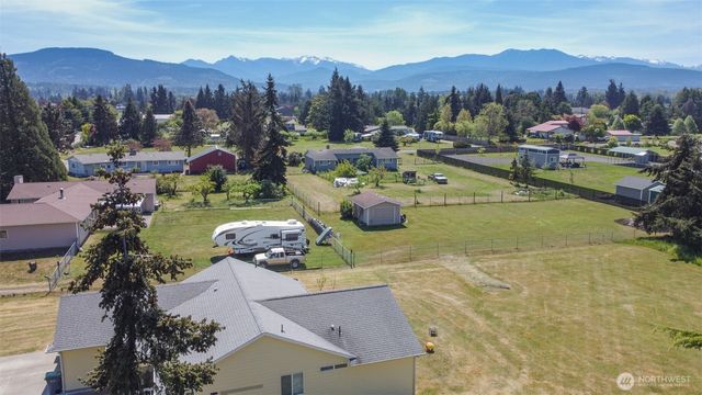 11 Stone Road, Sequim, WA 98382