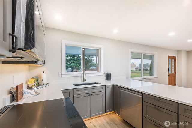 11 Stone Road, Sequim, WA 98382