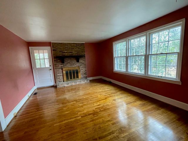 460 S Fairview Ave Extension, Spartanburg, SC 29302