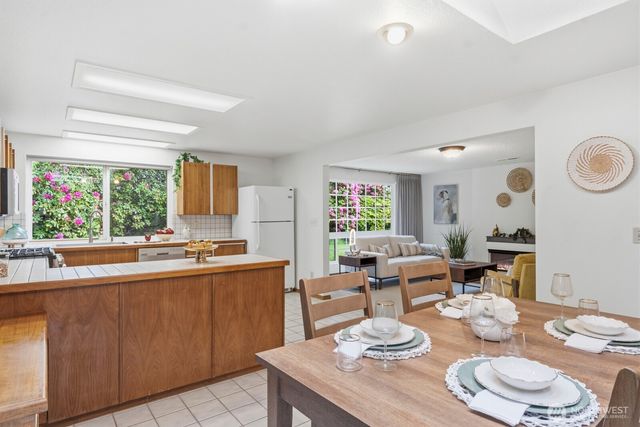 2030 Baker Terrace SE, Olympia, WA 98501