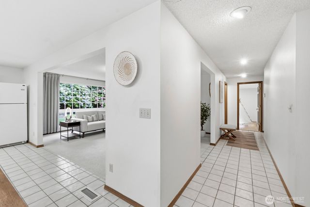 2030 Baker Terrace SE, Olympia, WA 98501