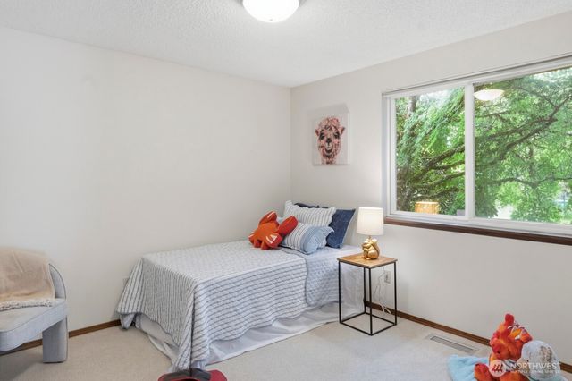 2030 Baker Terrace SE, Olympia, WA 98501