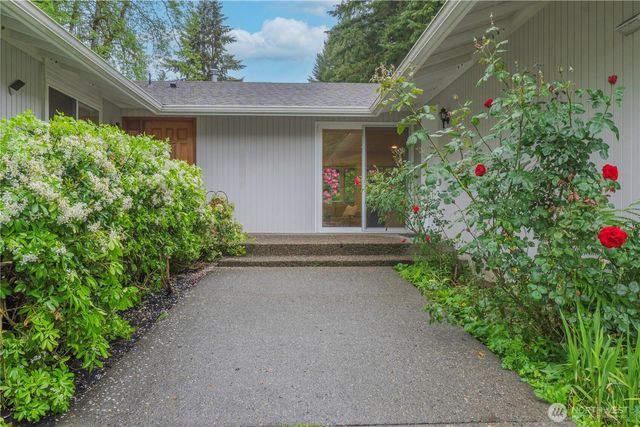 2030 Baker Terrace SE, Olympia, WA 98501