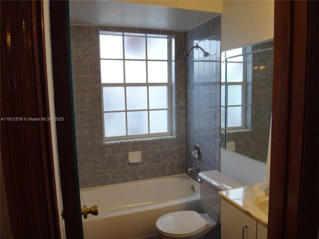 20806 SW 83rd Ave 06, Cutler Bay, FL 33189