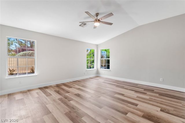 5121 Burr Oak Drive, Las Vegas, NV 89130