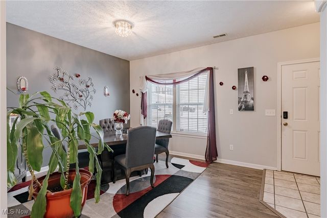 6382 Stonehaven Lane, Bedford Heights, OH 44146