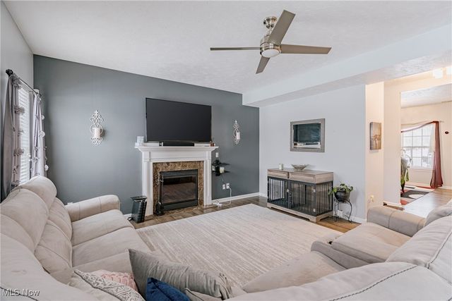 6382 Stonehaven Lane, Bedford Heights, OH 44146