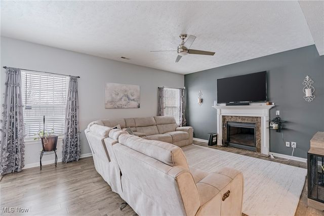 6382 Stonehaven Lane, Bedford Heights, OH 44146