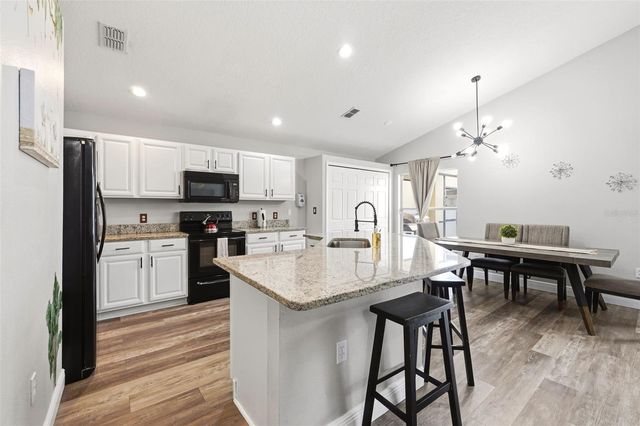 4715 CUMBRIAN LAKES DRIVE, Kissimmee, FL 34746