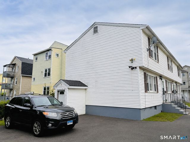 68-70 Arnold Street, Hartford, CT 06106