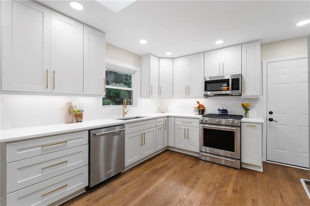 2233 Clairmont Road NE, Atlanta, GA 30329