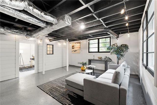 2233 Clairmont Road NE, Atlanta, GA 30329