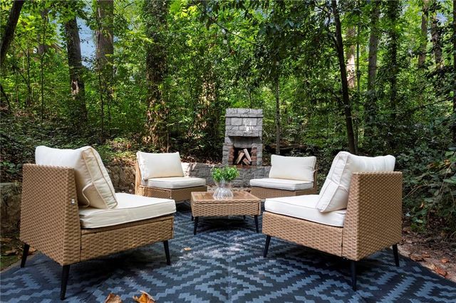 2233 Clairmont Road NE, Atlanta, GA 30329