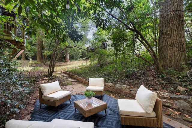 2233 Clairmont Road NE, Atlanta, GA 30329