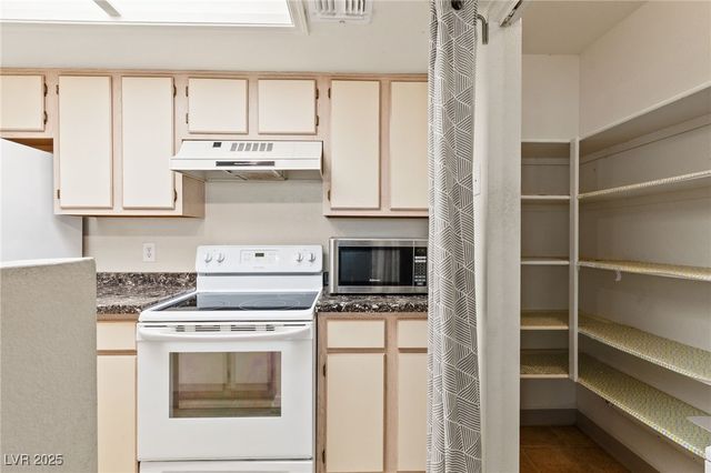 3550 Bay Sands Drive 1029, Laughlin, NV 89029