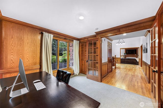 21830 NE 69th Street, Redmond, WA 98053