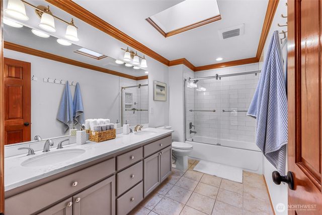 21830 NE 69th Street, Redmond, WA 98053
