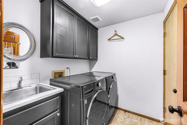 21830 NE 69th Street, Redmond, WA 98053