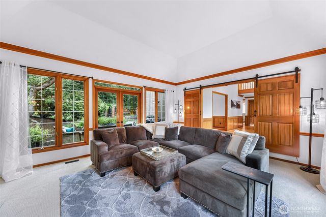 21830 NE 69th Street, Redmond, WA 98053