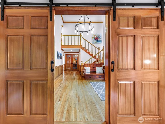 21830 NE 69th Street, Redmond, WA 98053