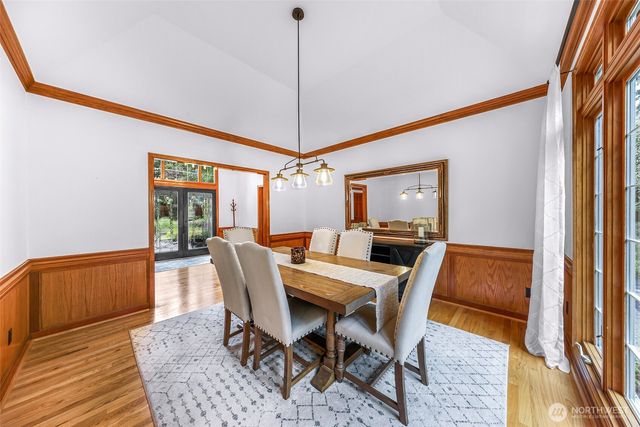 21830 NE 69th Street, Redmond, WA 98053