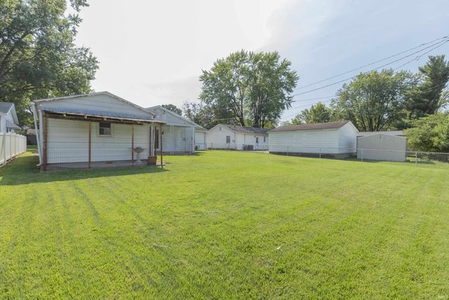4500 Longfield Drive, Evansville, IN 47710