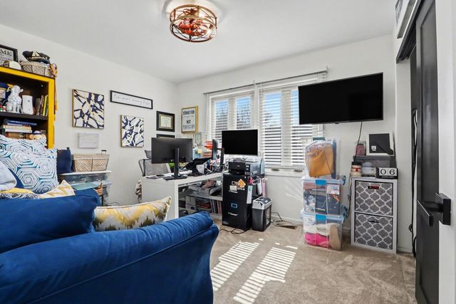 215 E Brookwood Lane E, Bolingbrook, IL 60440