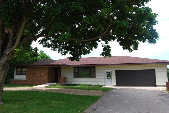 3248 Sth 81, Argyle, WI 53504