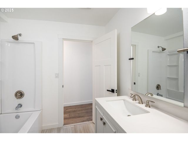 -1 TERRITORIAL Hwy, Junction City, OR 97448