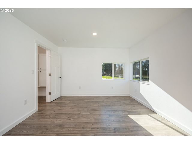 -1 TERRITORIAL Hwy, Junction City, OR 97448