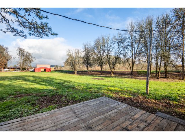 -1 TERRITORIAL Hwy, Junction City, OR 97448