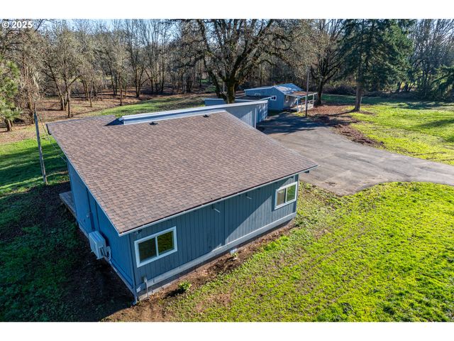 -1 TERRITORIAL Hwy, Junction City, OR 97448