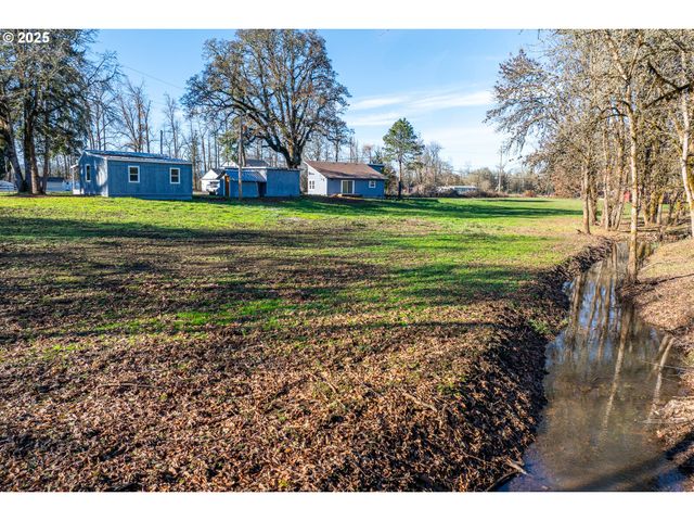 -1 TERRITORIAL Hwy, Junction City, OR 97448