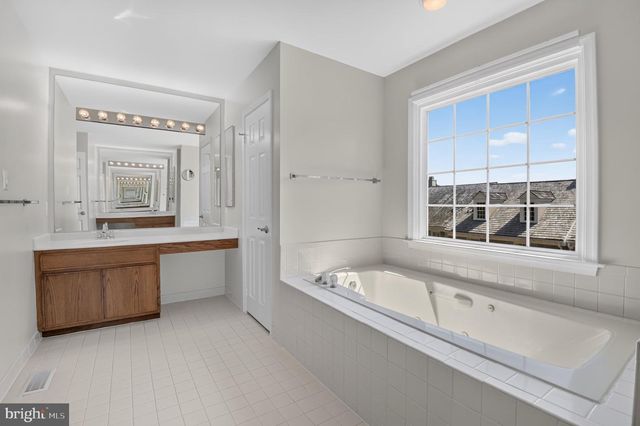 7917 QUARRY RIDGE WAY, Bethesda, MD 20817