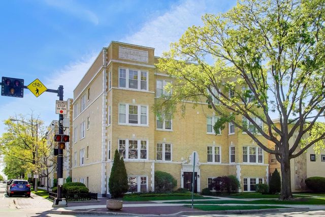 436 N Harvey Avenue 1, Oak Park, IL 60302