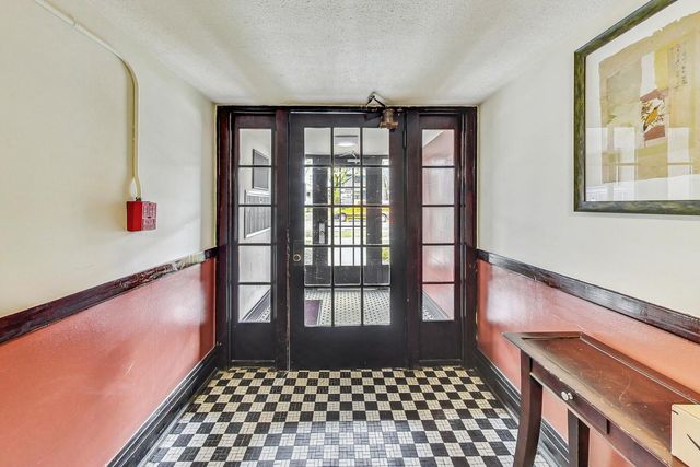 436 N Harvey Avenue 1, Oak Park, IL 60302