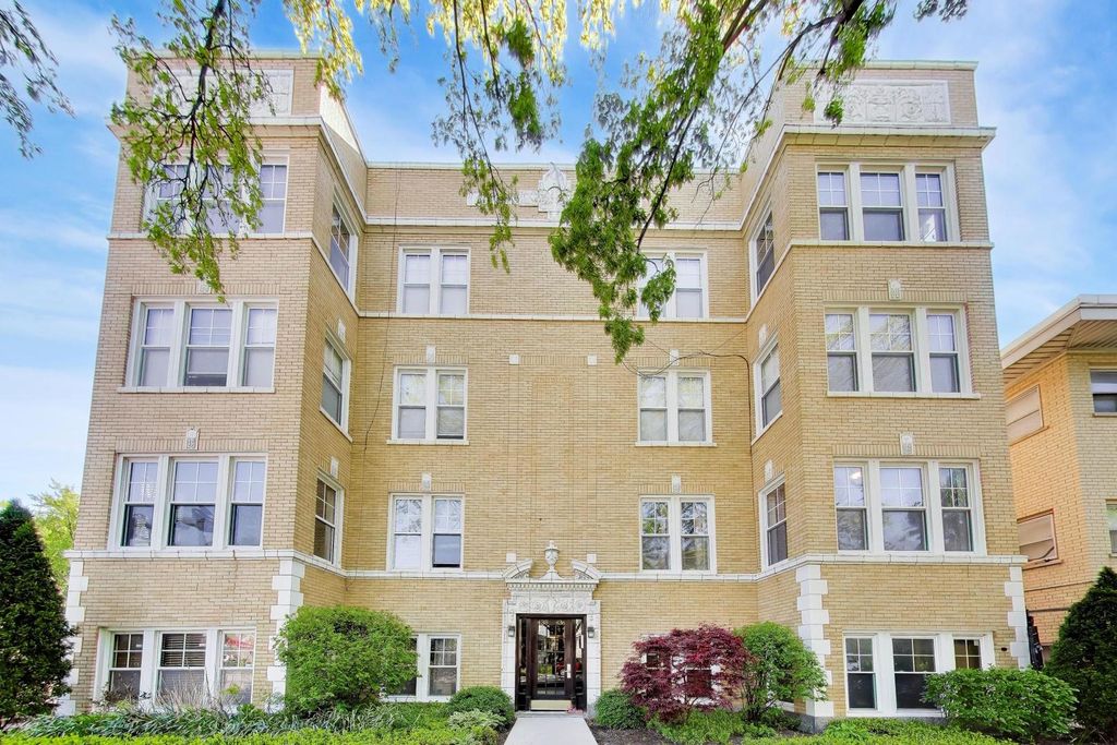 436 N Harvey Avenue 1, Oak Park, IL 60302