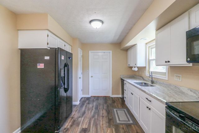 5601 Beech Grove Drive, Miami Twp, OH 45150