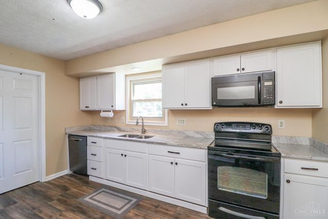 5601 Beech Grove Drive, Miami Twp, OH 45150