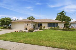 4557 Gulf AVE, North Fort Myers, FL 33903