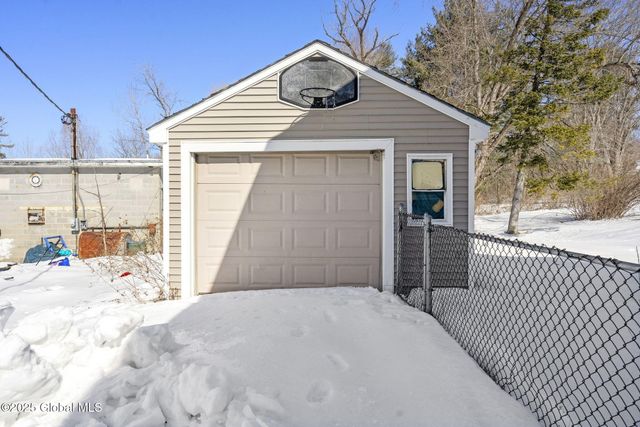 177 E State Street, Johnstown, NY 12095