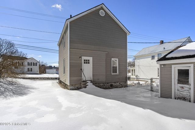 177 E State Street, Johnstown, NY 12095