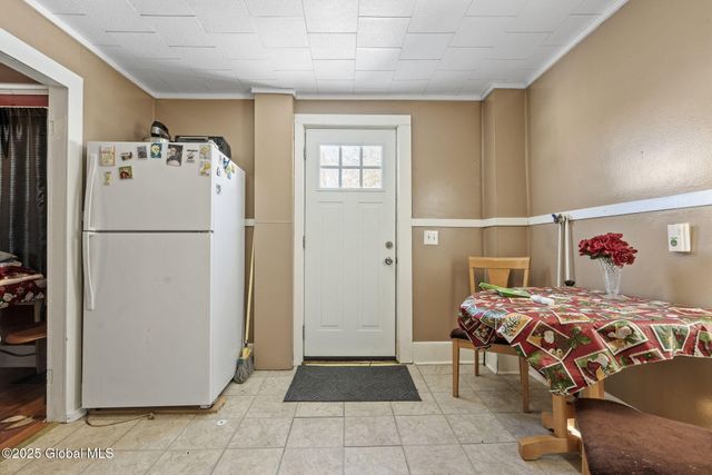 177 E State Street, Johnstown, NY 12095
