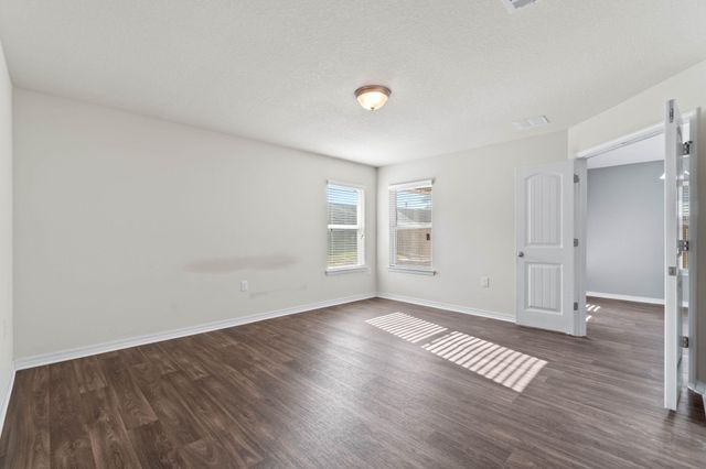 229 Croft Circle, Crestview, FL 32536