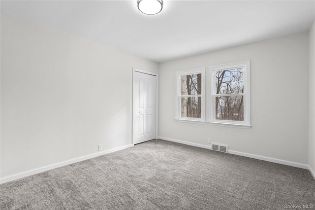 28 Quaker Road, Carmel, NY 10512