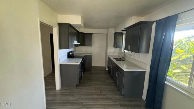 1325 Devonshire Drive, Oxnard, CA 93030