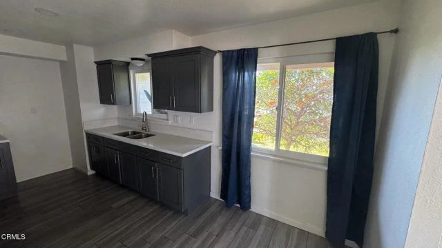 1325 Devonshire Drive, Oxnard, CA 93030